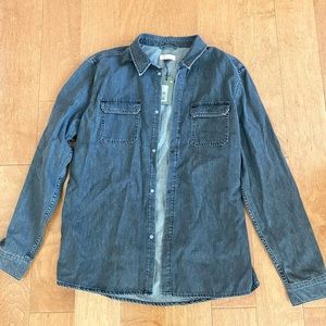 Men’s Button-down Shirt